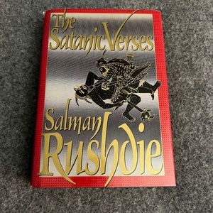 SALMAN RUSHDIE The Satanic Verses 1989 First American Edition Hardcover Book